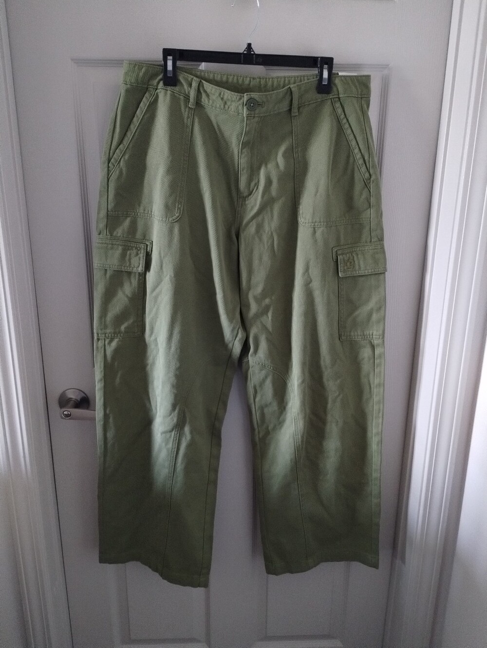 PINK Victoria's Secret Olive Green Wide Leg Utility Cargo Pants Size XL NWT